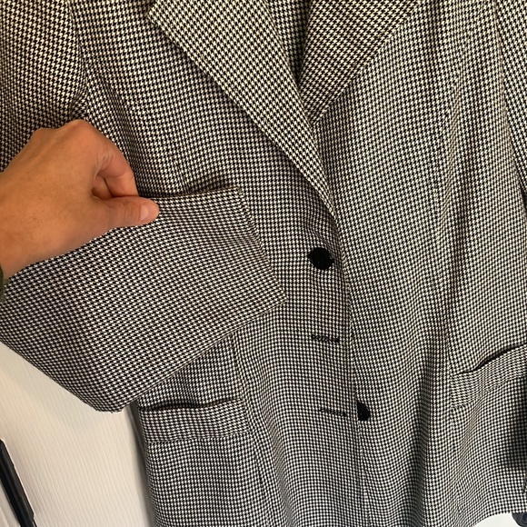 Black and white herringbone blazer - Picture 2 of 10